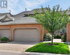 6 - 1724 THE CHASE  Mississauga, ON L5M 4P2