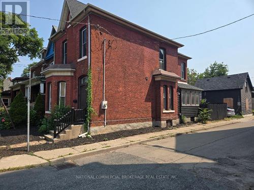 138 Victoria Avenue N, Hamilton, ON 