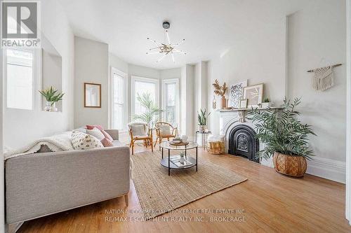 138 Victoria Avenue N, Hamilton, ON 
