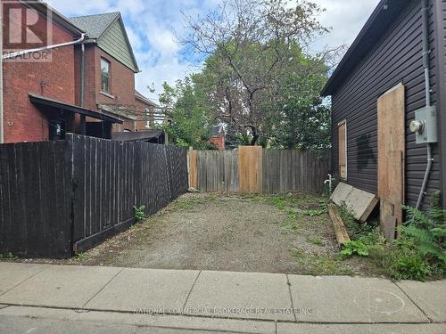 138 Victoria Avenue N, Hamilton, ON 
