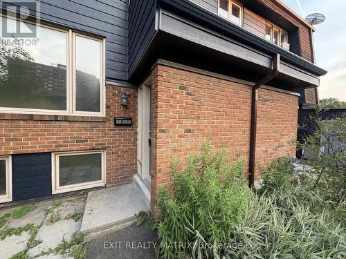50 - 2610 DRAPER AVENUE , Ottawa, Ontario K2H 8X8 2