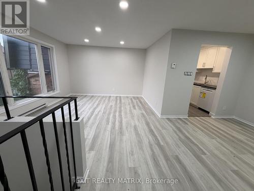50 - 2610 DRAPER AVENUE , Ottawa, Ontario K2H 8X8 3
