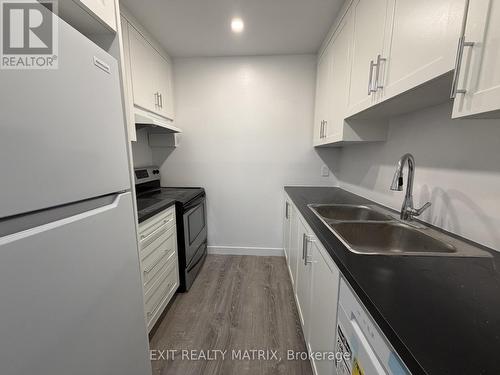 50 - 2610 DRAPER AVENUE , Ottawa, Ontario K2H 8X8 4