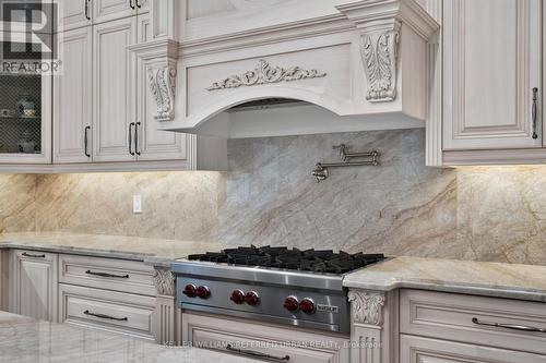 59 Munro Boulevard, Toronto, ON - Indoor Photo Showing Kitchen With Upgraded Kitchen