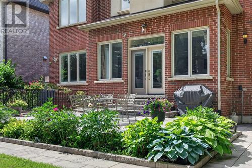59 Munro Boulevard, Toronto, ON - Outdoor