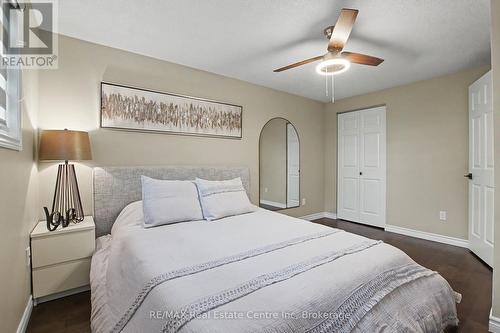 148 Carter Crescent, Cambridge, ON - Indoor Photo Showing Bedroom