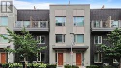 46 - 26 APPLEWOOD LANE Toronto, ON M9C 0C1