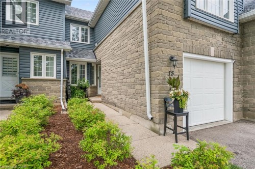 199 Saginaw Parkway Unit# 15, Cambridge, ON - Outdoor