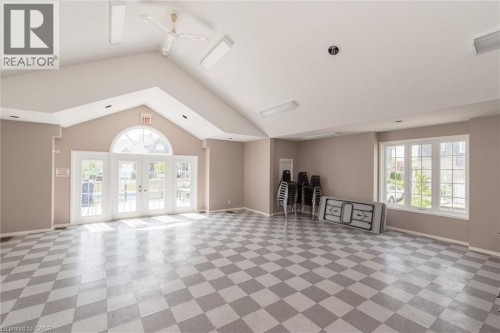 199 Saginaw Parkway Unit# 15, Cambridge, ON - Indoor