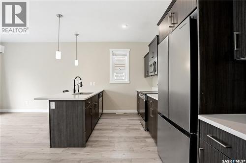 127 315 Dickson Crescent, Saskatoon, SK - Indoor Photo Showing Kitchen