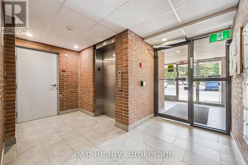 404 - 65 Silvercreek Parkway N, Guelph (Junction/Onward Willow), ON -  Photo Showing Other Room