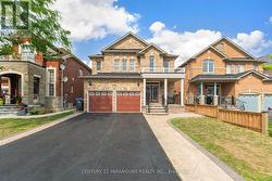 56 DOVEHAVEN CRESCENT  Brampton, ON L6P 2N8