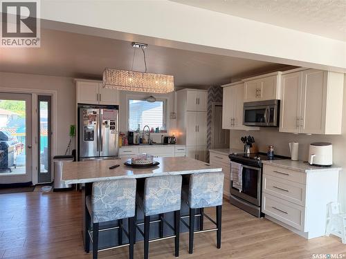 939 7Th Street, Humboldt, SK - Indoor Photo Showing Kitchen