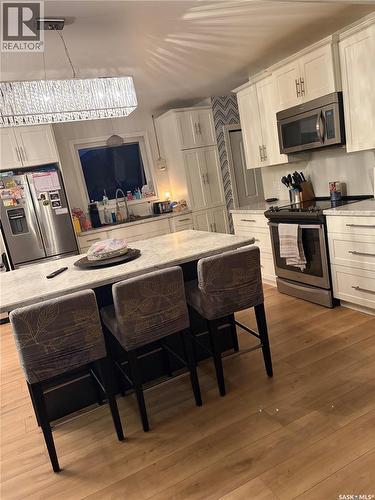 939 7Th Street, Humboldt, SK - Indoor Photo Showing Kitchen