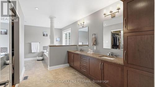 191 Cheyenne Way, Ottawa, ON - Indoor Photo Showing Bathroom