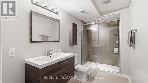 191 Cheyenne Way, Ottawa, ON - Indoor Photo Showing Bathroom