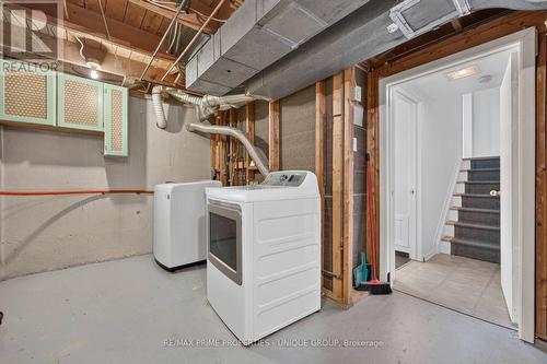 36 Dallington Drive, Toronto, ON - Indoor Photo Showing Laundry Room