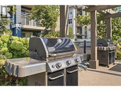 BBQ area for gatherings - 
