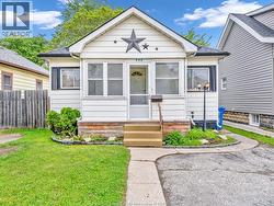 990 Campbell AVENUE Windsor, ON N9B 2J2
