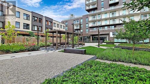 303 - 80 Vanauley Street, Toronto, ON - Outdoor
