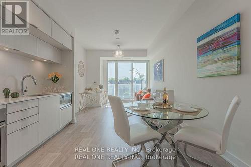 303 - 80 Vanauley Street, Toronto, ON - Indoor Photo Showing Dining Room