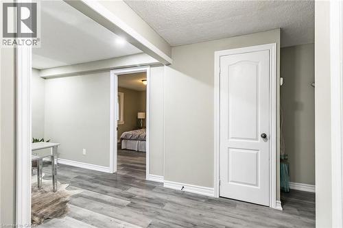 15 Spiers Crescent, Cambridge, ON - Indoor Photo Showing Other Room