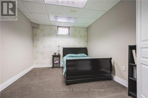 137 Pinehill Drive, Hamilton, ON - Indoor Photo Showing Other Room