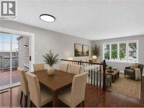 Virtually Staged. - 3401 Rockwood Drive, Burlington, ON - Indoor Photo Showing Dining Room