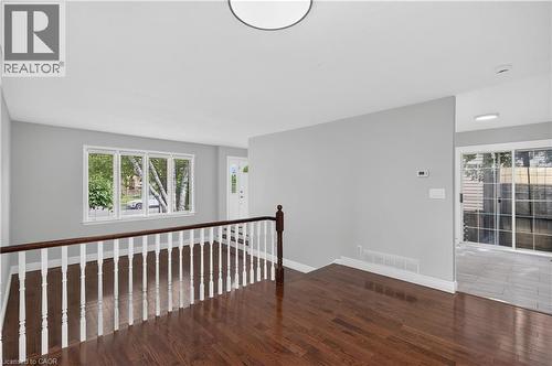 3401 Rockwood Drive, Burlington, ON - Indoor Photo Showing Other Room