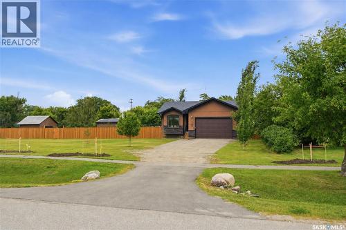 123 Railway Avenue, Dundurn, SK - Outdoor