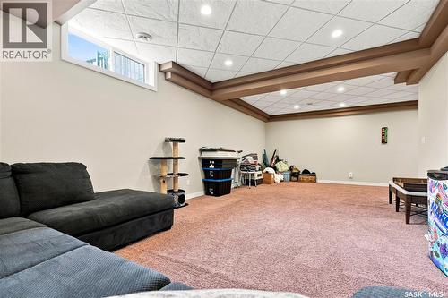 123 Railway Avenue, Dundurn, SK - Indoor