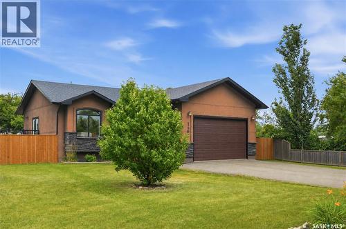 123 Railway Avenue, Dundurn, SK - Outdoor