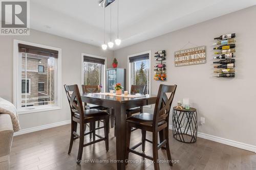 35 - 107 Westra Drive, Guelph (Willow West/Sugarbush/West Acres), ON - Indoor Photo Showing Dining Room