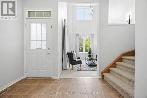 75 Robert Attersley Drive E, Whitby, ON - Indoor Photo Showing Other Room