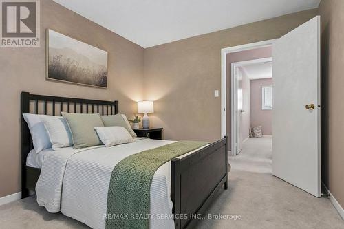 11 Longbourne Crescent, Brampton, ON - Indoor Photo Showing Bedroom