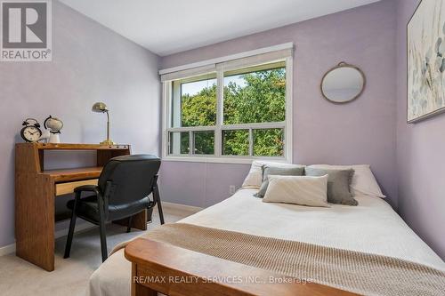 11 Longbourne Crescent, Brampton, ON - Indoor Photo Showing Bedroom