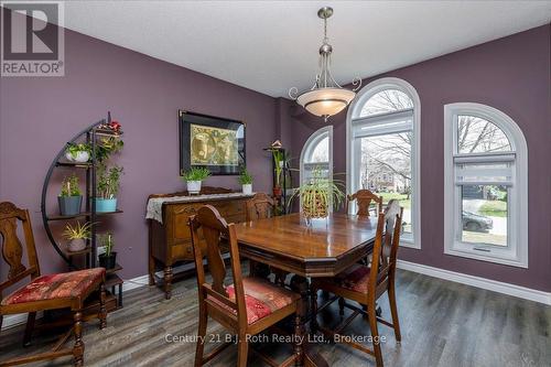 116 Dyer Drive, Wasaga Beach, ON - Indoor Photo Showing Dining Room