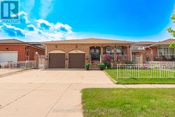 43 HENLEY DRIVE Hamilton (Stoney Creek), ON L8E 3T1