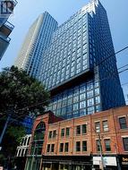 3709 - 100 QUEEN STREET E  Toronto, ON M5H 2N2