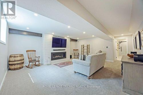 33 White Tail Path, St. Thomas, ON - Indoor With Fireplace