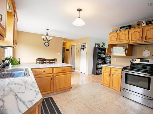 550 Mines Road, Chignecto, NS - Indoor Photo Showing Kitchen With Double Sink