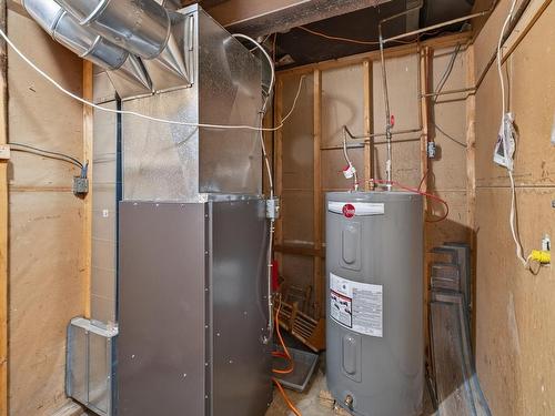 23 Lakeview Drive, Cornwall, PE - Indoor Photo Showing Basement