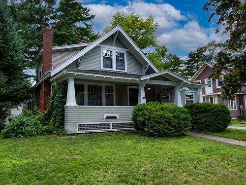 114 Alexandra Avenue  Bridgewater, NS B4V 1H4