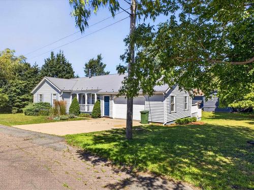 1 Hillcrest Street, Truro, NS - Outdoor