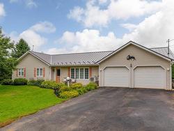 70 East Suffolk Road Ext  Suffolk, PE C1C 0G8