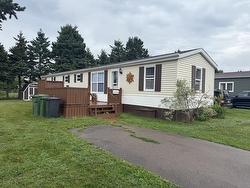 90 Evergreen Village  Summerside, PE C1N 4B8