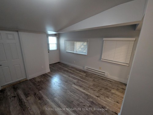 47 West Avenue N, Hamilton, ON - Indoor Photo Showing Other Room