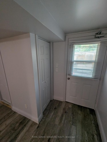 47 West Avenue N, Hamilton, ON - Indoor Photo Showing Other Room