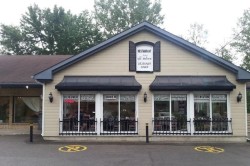 568 Boul. Adolphe-Chapleau  Bois-Des-Filion, QC J6Z 1K9