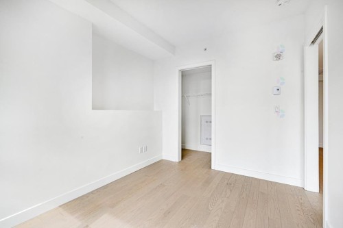 Chambre à coucher principale - 3117-1210 Rue Jeanne-Mance, Montréal (Ville-Marie), QC - Indoor Photo Showing Other Room